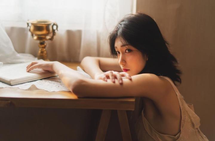 小静的情感挣扎